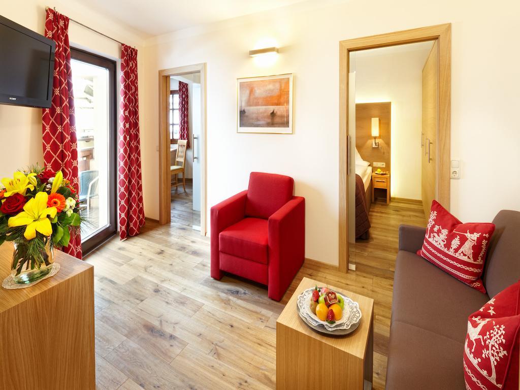 Hotel Zum Hirschen Zell am See Extérieur photo